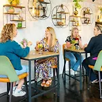 De Maasparel Nextdoor Maassuites Arcen