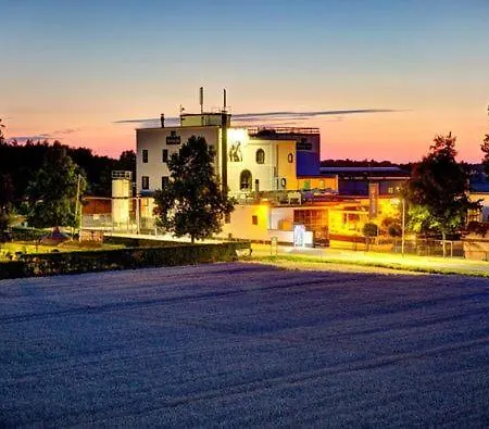 Hotel De Maasparel Nextdoor