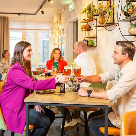 De Maasparel Nextdoor Maassuites Hotel Arcen