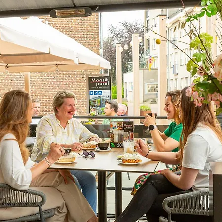 De Maasparel Nextdoor Hotel