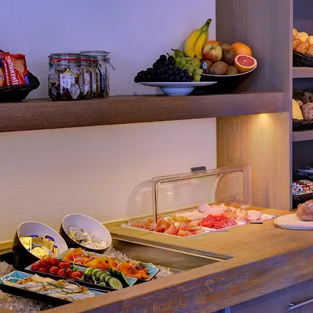 De Maasparel Nextdoor 4* Arcen