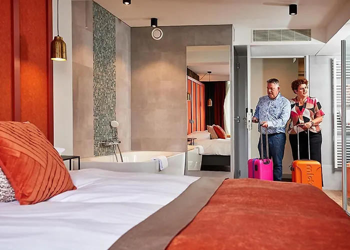 Hotel De Maasparel Nextdoor 4*