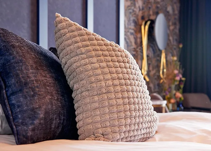 De Maasparel Nextdoor Hotel