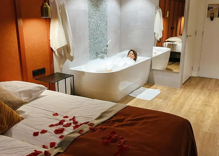 De Maasparel Nextdoor 4*