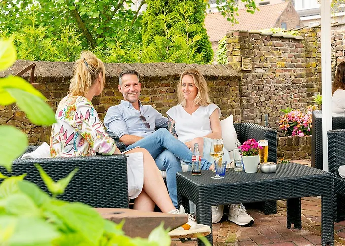 Hotel De Maasparel Nextdoor 4*