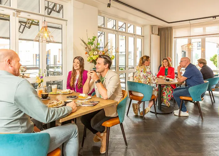 De Maasparel Nextdoor Hotel 4*