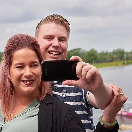 De Maasparel Nextdoor Maassuites 4* Arcen