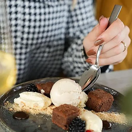 Hotell De Maasparel Nextdoor Maassuites Arcen