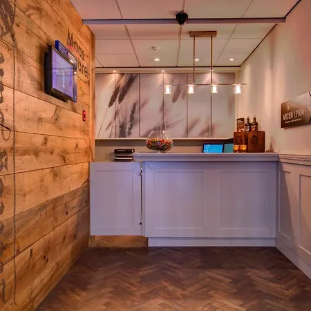 De Maasparel Nextdoor Maassuites 4*